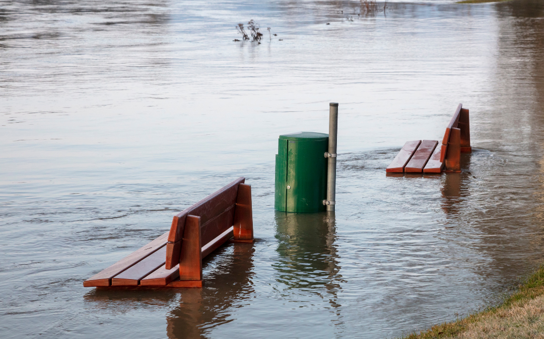 Keep Yourself and Your Stuff Dry With This Flood Checklist